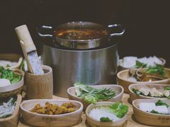 麻辣锅底-独食火锅·半米屋台(望平街店)