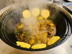 -锅老头海鲜铁锅炖
