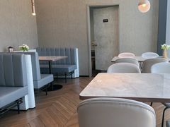 -必胜客(江桥万达店)