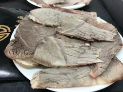 -马德元纯汤牛肉面(太奥广场店)