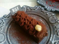 -RGF(巨鹿路店)