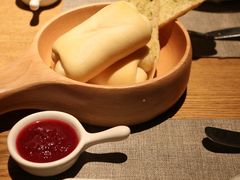 餐前烤面包-锦潼西餐厅