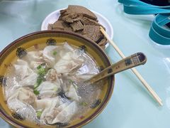 小馄炖-食惠里小笼包面馆(越秀店)