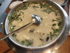 -95号酱骨·一块豆腐(展春园西路店)