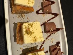 -Efes Turkish & Mediterranean Cuisine 艾菲斯餐厅(陆家嘴店)