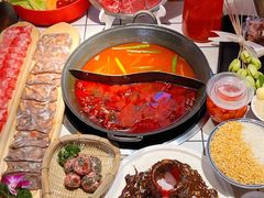 -热火朝天鲜切牛肉火锅(南强街巷店)