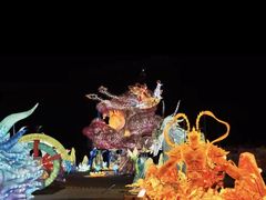 -淄博花灯齐彩城