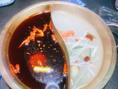 麻辣鸳鸯锅-来涮蜀鲜货火锅串串香(菜市口店)