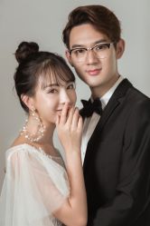 -二十一世纪婚纱摄影(省府前街店)