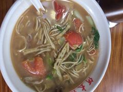 何太太面铺-何太太馄饨面铺(大浒东苑店)