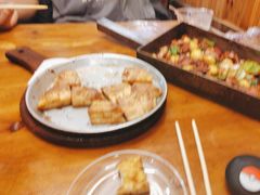 -老东镇啤酒屋海鲜加工·蒸汽海鲜·海鲜烧烤(台东店)