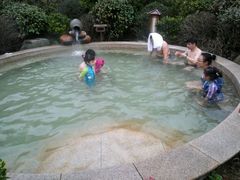 -宁波杭州湾海底温泉