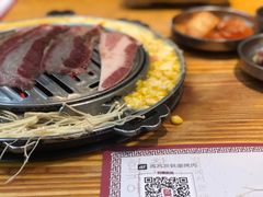 -青瓦炭韩潮烤肉(花园道店)