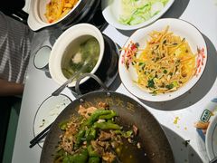 -费大厨辣椒炒肉(高铁吾悦广场店)