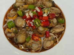 -东来菜馆•手抓海鲜家常菜•海鲜锅贴(鸽子窝店)