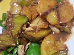 地三鲜-铁东熏肉大饼铺