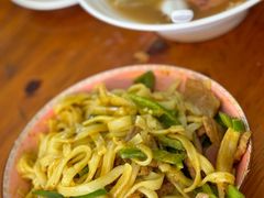 咖喱牛肉炒河粉-沙溪兄茶餐厅