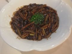 油爆鳝丝-老正兴菜馆(福州路店)