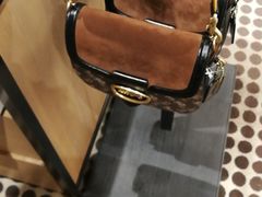 -COACH蔻驰(赛特奥特莱斯店)