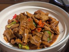 -临街徽菜馆·正宗黄山味