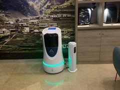 -西安大雁塔科技大学地铁站亚朵酒店