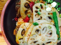 -二孃鸡爪爪(东郊记忆店)