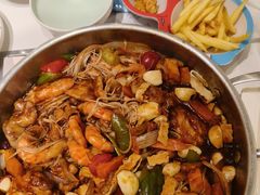 -黄记煌三汁焖锅(新佳丽江汉路店)