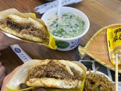 -穆得·老周家牛肉烧饼(普利街店)