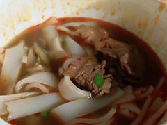 -魏旺湖北正宗牛肉面(硚口公园店)