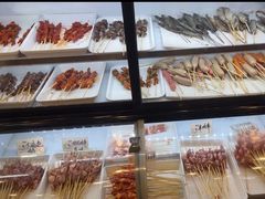 -哈尔滨小酒馆·鲜肉现穿自助烧烤(康新花园店)