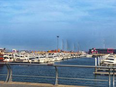 -东港音乐喷泉广场