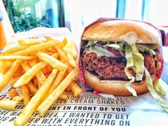 -FATBURGER 特富客汉堡(外交公寓店)