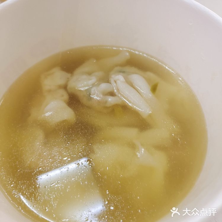 吃得很饱了。这家店品种丰富