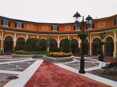 -佛罗伦萨小镇广佛名品奥特莱斯(疏港路店)