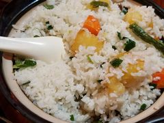 -野山舂·贵州现舂酸汤火锅(鸿通城店)