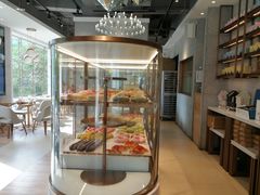 面包甜点陈列柜-奈雪的茶(大梅沙8号仓店)