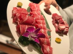 精品牛三珍-捞王锅物料理(上海世茂广场店)