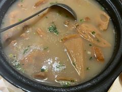 -王府井酒店(金桥港湾店)