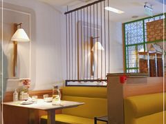 卡座-汤城小厨•粤菜•靓汤(西直门凯德MALL店)