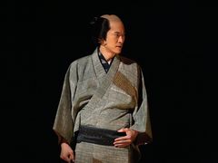 -交通银行前滩31演艺中心