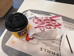 -麦当劳(乳山路店)