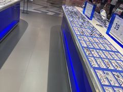 -优购镜仓(六角广场店)