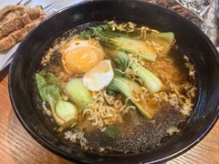 -京狮炙燥·精酿烧烤(首经贸店)