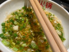 油碟-潮火锅·麻辣牛肉火锅(观音桥方圆·LIVE店)