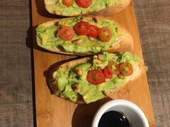 -Benjamin Browns Bistro & Bakery