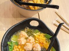-桂在香知桂林米粉(红博中央公园店)