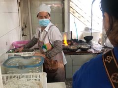 -正宗杨记普洱酸醋米线(总店)