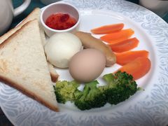 -杨桃院子咖啡吧(中华红墨店)