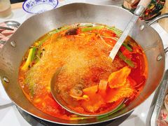 -王奋斗贵州酸汤牛肉火锅
