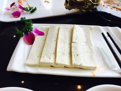 -重庆德庄火锅(体育中心店)